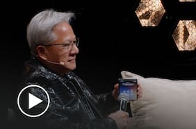 Trump llama a CEO de Nvidia en pleno evento y tilda de “engaño” los temores por desarrollo de la IA