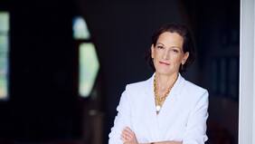 Anne Applebaum: “Las dictaduras del siglo XXI están dirigidas por multimillonarios”