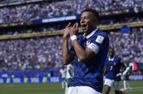 Mbappé en modo Mundial: Francia vence a Senegal y el delantero queda a dos goles de igualar a Klose como máximo artillero