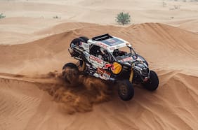 Chaleco López gana la octava etapa y cierra una jornada extraordinaria para los chilenos