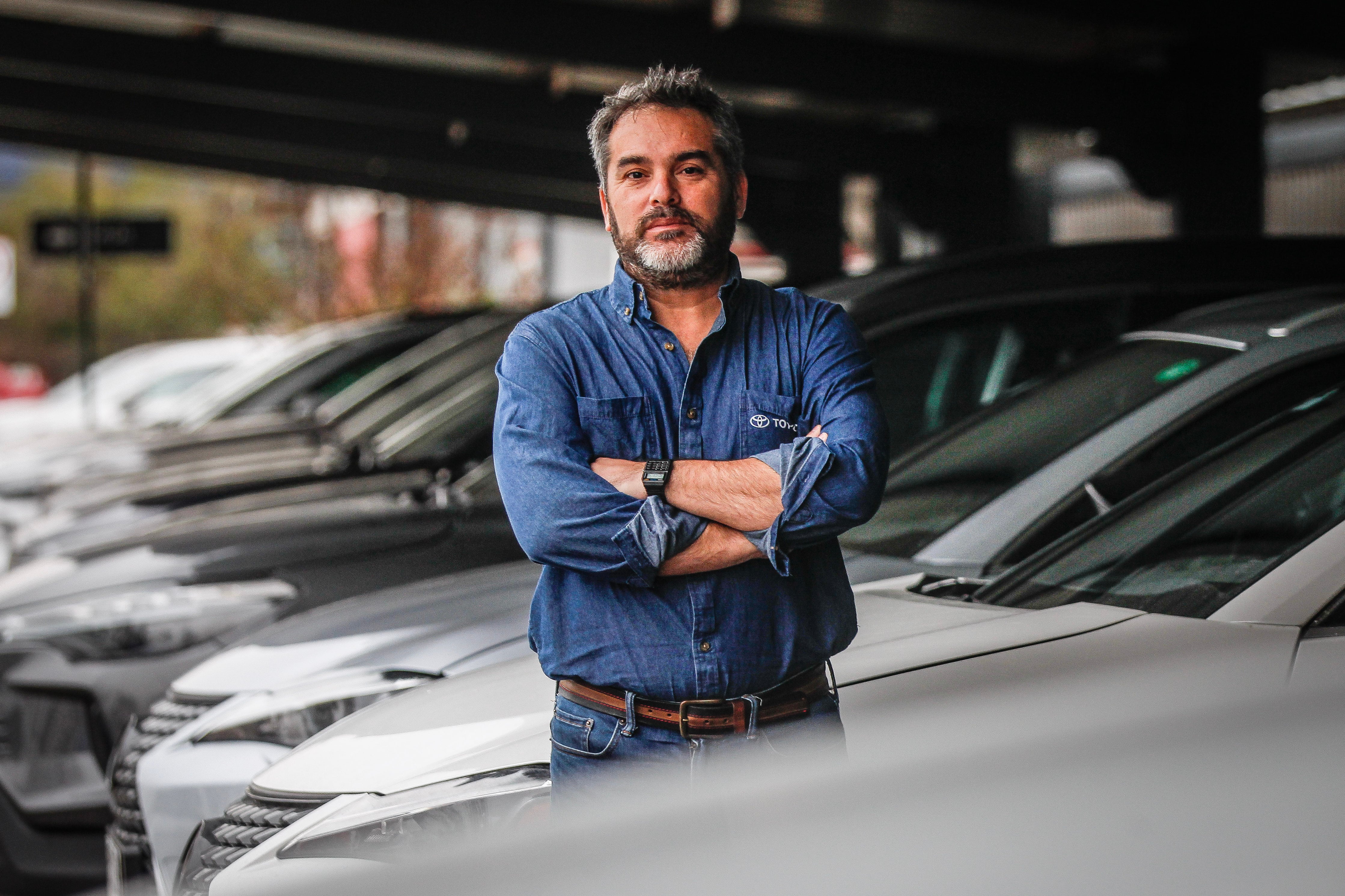 Director ejecutivo de Toyota Chile: "Antes esperábamos a que nos compraran un auto: hoy hay que salir a venderlo"