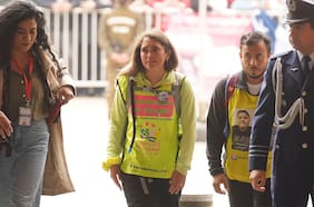 Así fue la llegada de la mamá de Tomás Ross a La Moneda