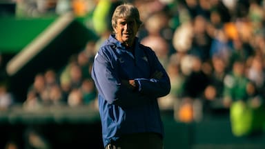 El aviso de Manuel Pellegrini en el Betis: “Para traer refuerzos hay que desprenderse de jugadores importantes”