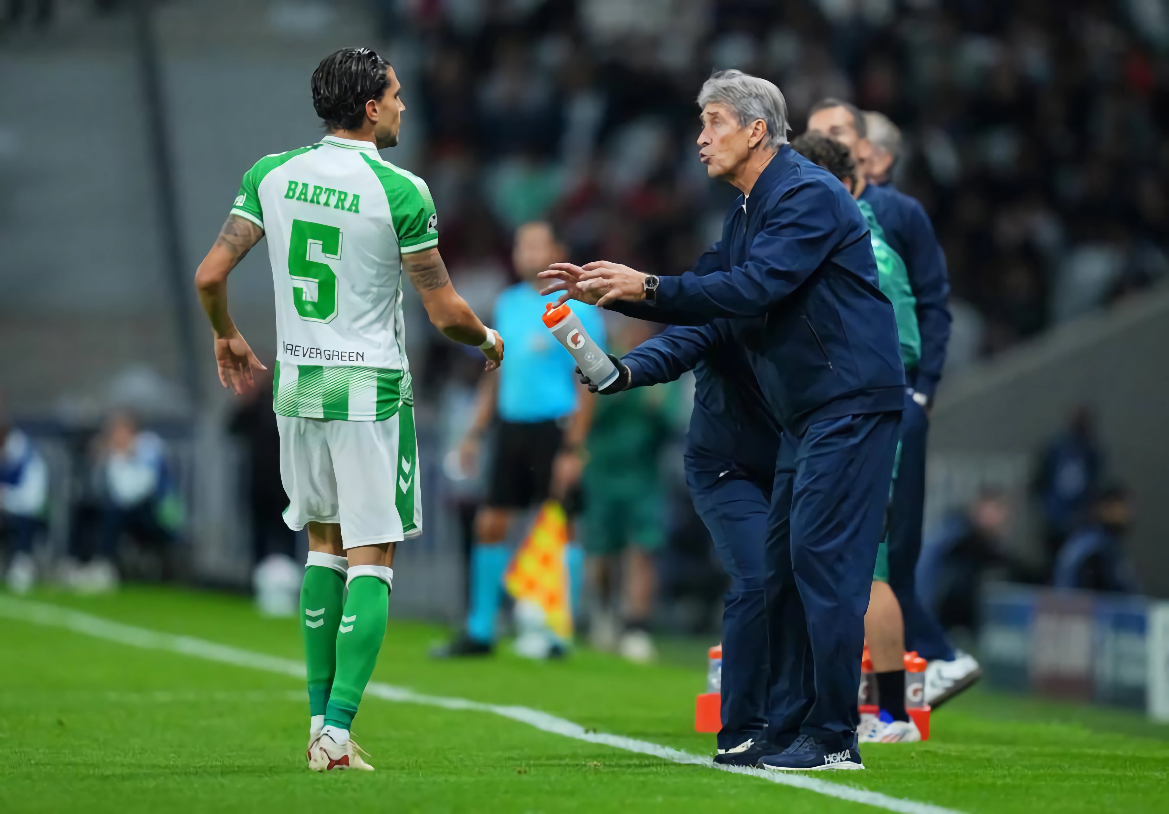Histórico entrenador de Betis pone presión a Manuel Pellegrini: “Nadie ha superado nuestro tercer puesto”