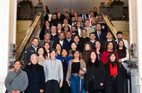 Oposición da muestras de unidad ante megarreforma: senadores y alcaldes se reúnen y acuerdan defender recursos municipales
