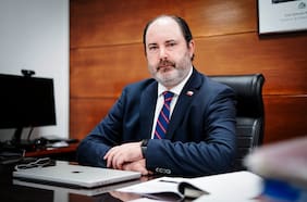 Ministro del Trabajo anuncia que ya firmó el reglamento de la Ley Karin