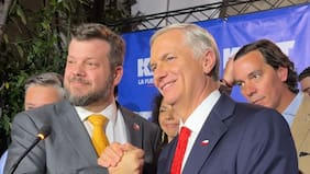 Kaiser defiende que Kast “no es malo debatiendo” y afirma que tiene “una pequeña desventaja de género” frente a Jara