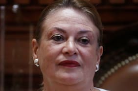 En suspenso decisión de la Corte de Santiago ante querella de capítulos contra Ángela Vivanco por trama bielorrusa