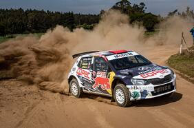 Los pilotos se la juegan por un RallyMobil con lluvia y lucha: “El sábado va a ser muy importante, ahí tendremos que apretar”