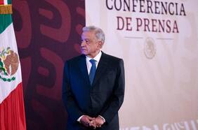 Presidente mexicano niega financiamiento de narcotraficantes en primera campaña