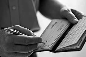 Justicia condena a Jorge Niemann, padre del reconocido golfista, por giro doloso de cheques