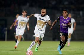 Dani Alves es despedido de Pumas tras quedar detenido en España acusado de presunta agresión sexual