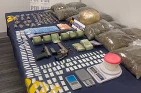 Tras investigación por incautación de éxtasis: PDI detiene en la RM a 4 miembros de banda narco liderada por mujer colombiana