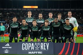 Con triplete de Riquelme: el Betis de Pellegrini cumple con el trámite y avanza en la Copa del Rey