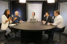 Candidatos al distrito 11 chocan por último debate presidencial: del vidrio blindado de Kast al desmarque de Jara