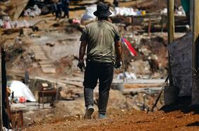 La terapia inconclusa después del fuego