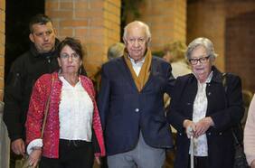 “Chile tiene una gran deuda con este gran chileno”: Expresidente Lagos concurre a velorio de Belisario Velasco