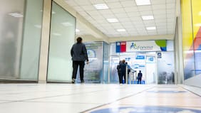 Presupuesto de Fonasa para medicamentos de alto costo vía judicial a agosto excede con creces lo estimado para todo 2025