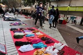 Tasa de ocupación informal subió a 27,1% el segundo trimestre impulsada por sector comercio