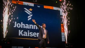 Libertarios celebran su primer aniversario con llamados a la unidad, respaldo a Kast e inesperada intervención de Claudio Crespo