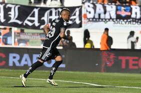 La dura recriminación de Arturo Vidal a Nicolás Gamboa tras el empate de Colo Colo: “Ojalá revisen bien y el árbitro se aprenda las reglas”