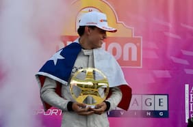 Chileno campeón sudamericano en karting prepara su debut en la Fórmula 4 CEZ