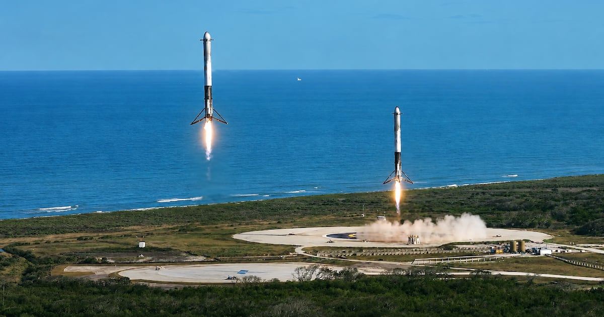 SpaceX se desploma en bolsa ante la preocupación que genera su gasto en IA - La Tercera