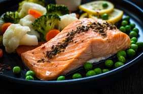 Cómo es la dieta nórdica que disminuye el riesgo de enfermedades como el cáncer y te mantiene saludable, según estudios