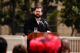 Cámara Nacional del Comercio se suma a las críticas por visita “tardía” de Boric a Rapa Nui: “Es un gesto simbólico”