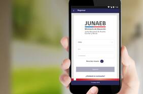 Millonaria licitación de Junaeb en la mira: denuncian falsificación de estados financieros que podría anular proceso