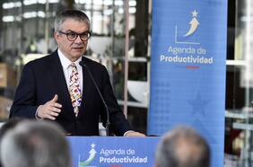 Gobierno presenta medidas para mejorar la productividad: más de 40 iniciativas y nueve ejes de trabajo