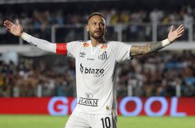 No para de sorprender desde su regreso: Neymar anota un impresionante gol en el Santos