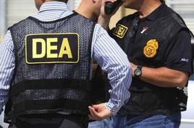 Agente de la DEA admite confabulación con cártel colombiano