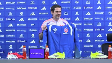 La advertencia de Gago al plantel de la U: “Como técnico soy estricto; el fútbol de hoy no te permite dar ventajas”