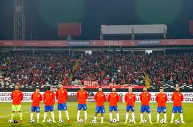La “operación remontada” de la Roja incluye a lo menos el doble de hinchas en las graderías