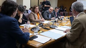 Presidenta del Senado y la UDI se desmarcan de defensa a Araya, a pesar de llamado a desahuciar acuerdo de gobernabilidad