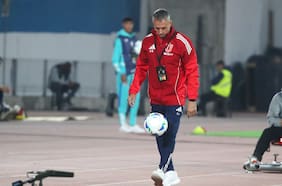 Le sale competencia a la Roja: aseguran que Gustavo Álvarez está en la órbita de Perú
