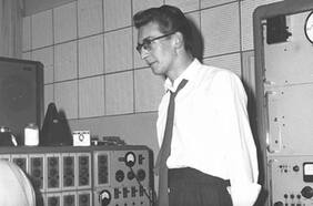 El hombre que escuchó a los Beatles y los rechazó, perdiéndose un millonario negocio