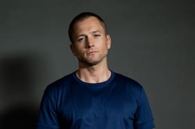 Taron Egerton: “A los 30 se desvanece esa extraña sensación de inmortalidad que tienes de joven”