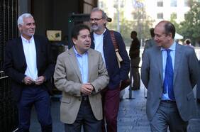 Tohá se reúne con gobernadores ad portas de votación en el Senado sobre Ministerio de Seguridad