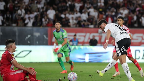 En la agonía, otra vez: Colo Colo derriba la muralla de La Calera en los descuentos y suma su segundo triunfo al hilo