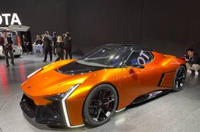 Toyota encamina su ruta electrificada con diferentes modelos