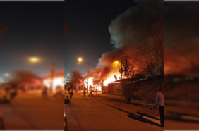 Adulto mayor muere en incendio que afectó a dos viviendas en El Bosque