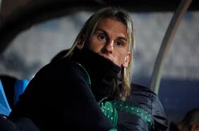 Exseleccionado de Ecuador le da con todo a Sebastián Beccacece: “Es una falta de respeto”