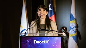 Ministra de Ciencia llamó a perder el miedo a la IA en la 5° versión del SummIT de IA Aplicada de Duoc UC