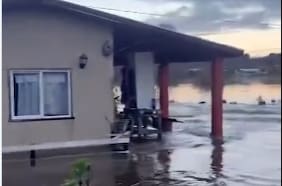 Sistema frontal: piden evacuar tres zonas de La Unión por desborde del río Llollelhue