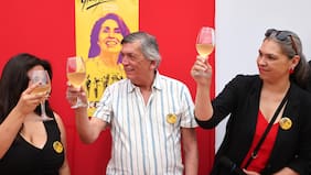 “Oposición constructiva”: PC modera el tono frente a Kast en su tradicional balance de Año Nuevo