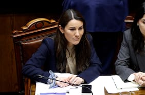 Gobierno retrocede en la pausa a los SLEP, pero indicaciones oficialistas abren la puerta a una pausa indefinida