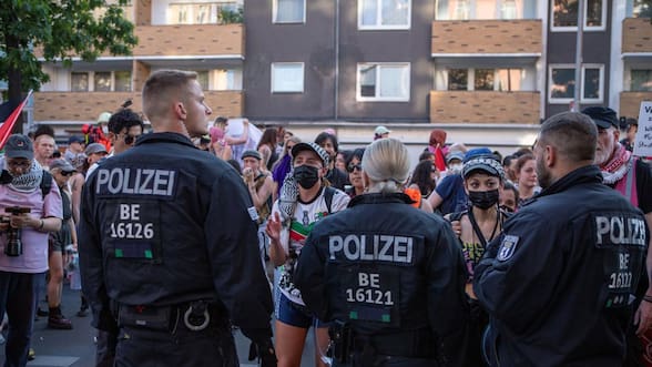 Identifican a sospechoso islamista tras atropello masivo en marcha del Orgullo en Berlín que dejó un muerto y 17 heridos