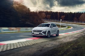 Hyundai sube la adrenalina con el destape del SUV sport Kona N